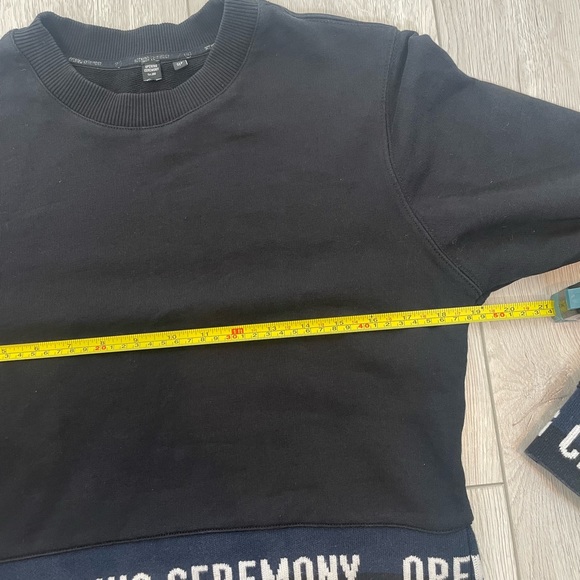 Opening Ceremony Logo Cropped Sweatshirt - Picture 10 of 11